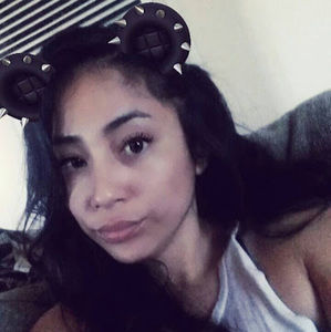 Meet your Posher, Azucena